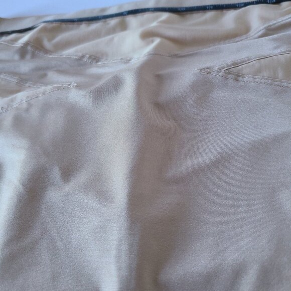 CACIQUE ULTRA HIGH WAIST THIGH SHAPER| SIZE 26/28| BEIGE|SMOOTHING & SCULPTING - Picture 3 of 9